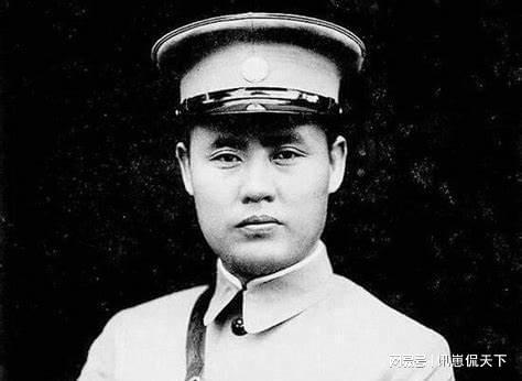 何起了野心想做军阀？都是阎锡山逼得ky开元棋牌攻占张家口之后傅作义为(图3)