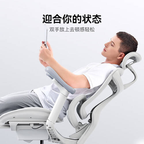 技的完美结合助你游戏办公两不误!开元棋牌电竞椅大测评:舒适与科(图4) 技的完美结合助你游戏办公两不误!开元棋牌电竞椅大测评:舒适与科(图4)